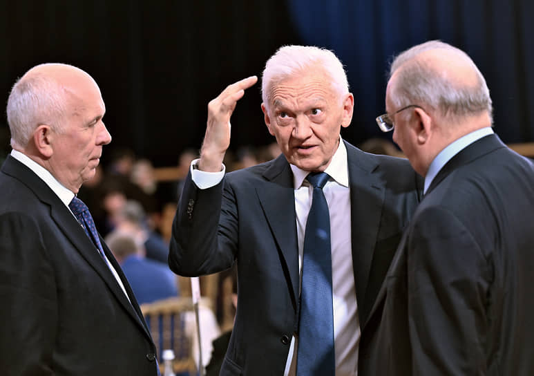 Сергей Чемезов