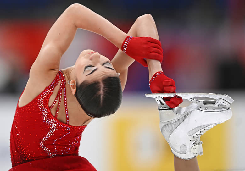 Аделия Петросян