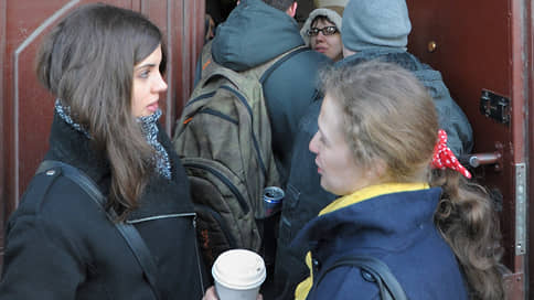 Генпрокуратура просит признать экстремистской панк-группу Pussy Riot