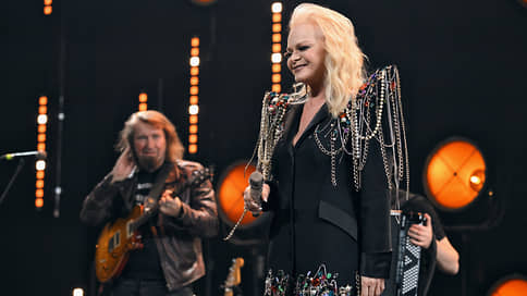 Во Владивостоке объяснили ситуацию со сдачей билетов на концерт Долиной