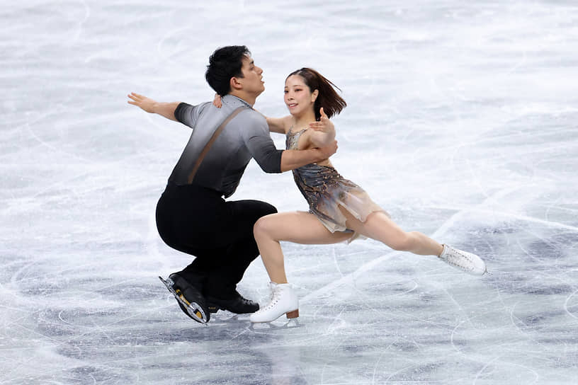 Японские фигуристы Рику Миура и Рюити Кихара