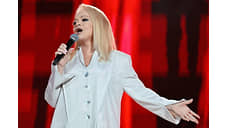 Лариса Долина решила вернуть покупательнице деньги за квартиру