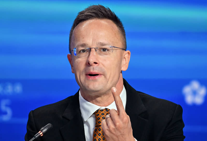 Глава МИД Венгрии Петер Сийярто