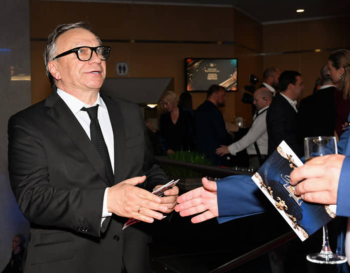 Игорь Угольников