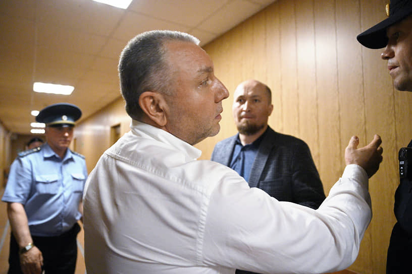 Дмитрий Фролов