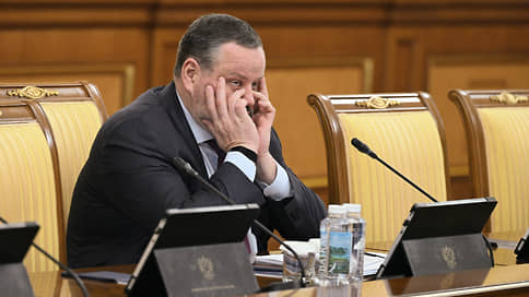 Минтруд не увидел необходимости в сокращении рабочего дня до шести часов