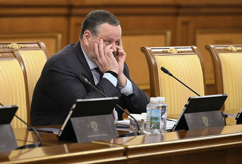 Антон Котяков