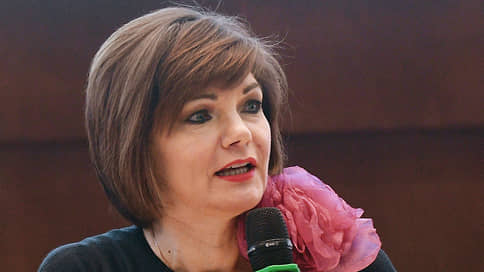 Омбудсмен Мишонова пообещала помочь детям после нападения на школу в Одинцово