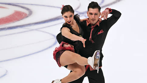 Мишина и Галлямов выиграли короткую программу на чемпионате России