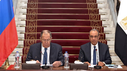 Лавров: РФ и Египет готовят расширение прямого авиасообщения между странами