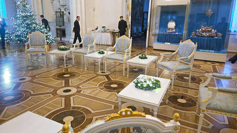 Путин провел экскурсию по Эрмитажу для лидеров СНГ