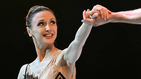 Во Флоренции отменили концерт российской балерины Захаровой