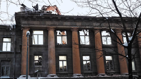 Задержанным за протест против сноса ВНИИБ в Петербурге назначили аресты и штрафы