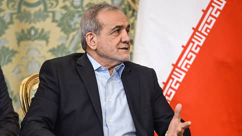 Президент Ирана пообещал решать проблемы рука об руку с протестующими