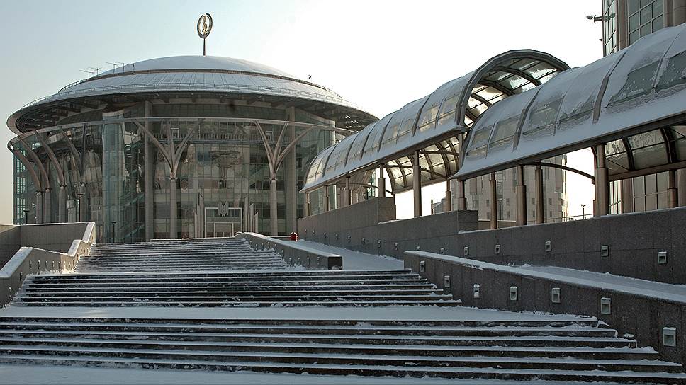 Парадная лестница Московского дома музыки