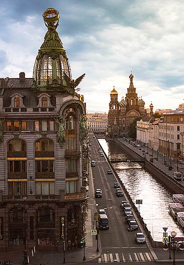 «Город просыпается». Макар Претро (Санкт-Петербург)