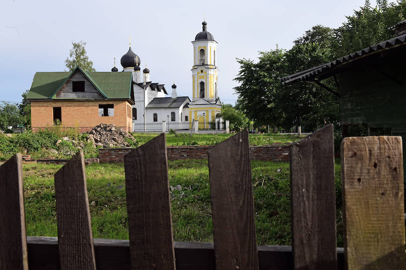 Старая Русса — патриархальный городок, не стесняющийся своей провинциальности