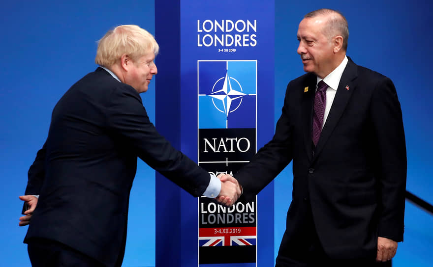 У британского премьера с турецким президентом на официальном уровне все складывается. На неофициальном, судя по всему, тоже
