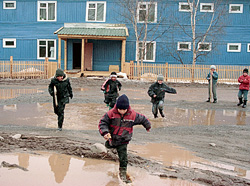 Село Эссо, весна 2006 года