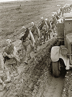 1941 год. Западный фронт. Снимок фотографа «Огонька» Михаила Савина