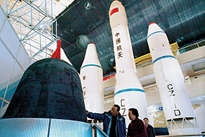 Баллистические ракеты «Дун Фэн» - основа космического флота Китая 
