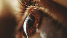 Китайские офтальмологи впервые провели дистанционную операцию на 4200 км