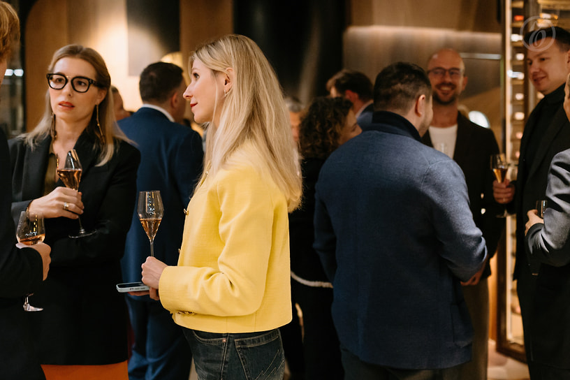 Слева направо: Мария Синдинская, руководитель &quot;Клуба Коммерсантъ&quot;, и Мария Думалкина, PR-директор Издательского дома &quot;Коммерсантъ&quot;