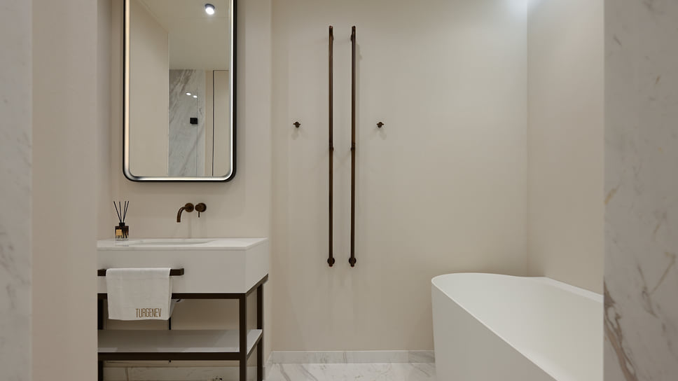 Ванная комната в квартире клубного дома TURGENEV