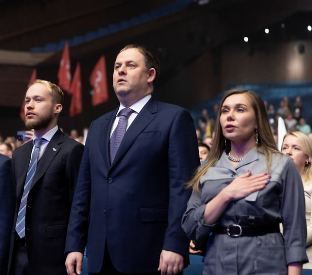 Мария Елкина генеральный директор АНО АРПМ, Иван Куликов, заместитель министра промышленности и торговли РФ, Александр Вайно, руководитель направления «Молодые профессионалы» Агентства стратегических инициатив — Церемония закрытия