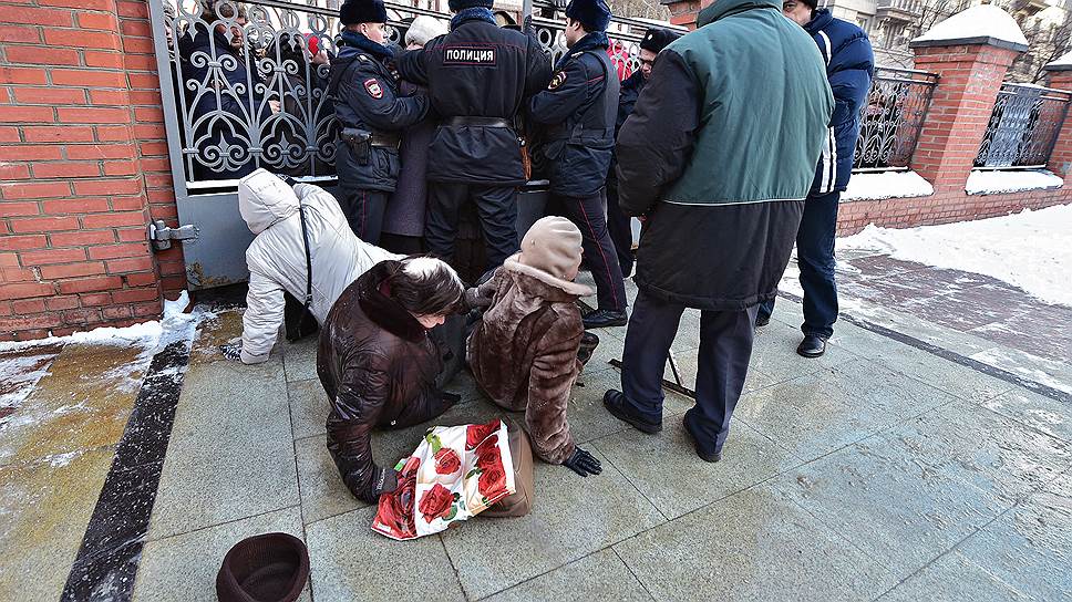 В чем причина ажиотажного спроса на искусство в Москве