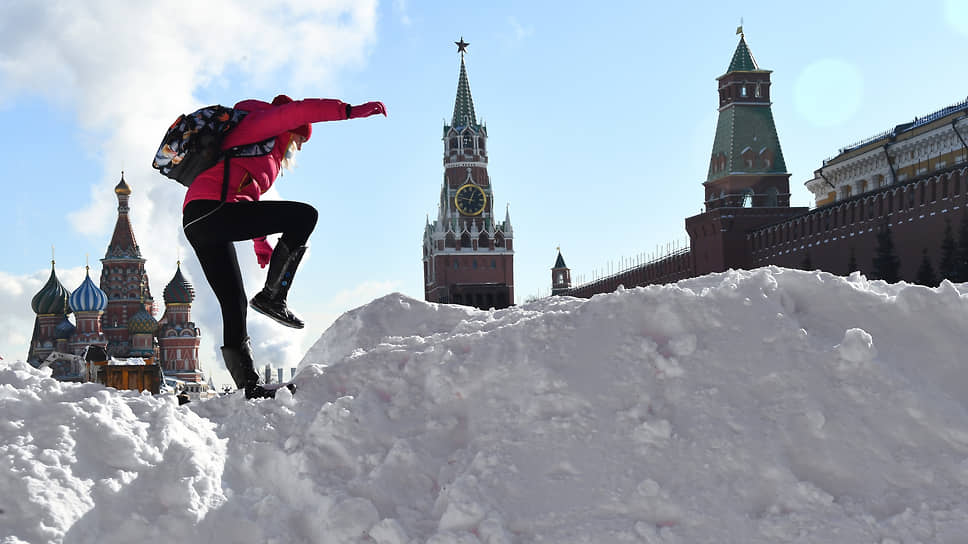 Зиме расчистят дорогу