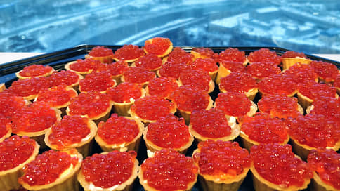 Рыба не наметала к празднику // Цены на красную икру выросли на 1015% к Новому году