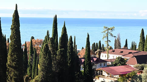 Абхазия вернулась в рекомендации // Как может увеличиться турпоток в страну после разрешения на продажу туров