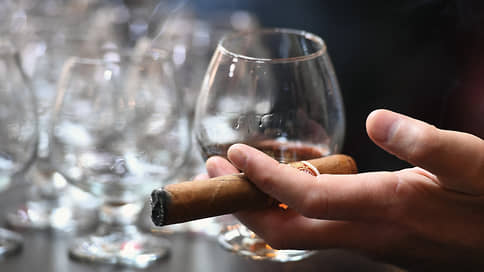 Увлечение, возведенное в клуб // Чем занимаются участники необычных сообществ