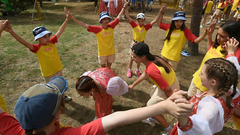 К кандидатам подходят по-семейному // Компании предлагают обучающие курсы, ДМС для родственников и путевки для детей