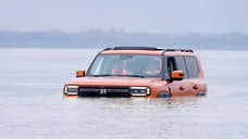 «Кроссовер стал первым автомобилем, который самостоятельно переплыл Янцзы»
