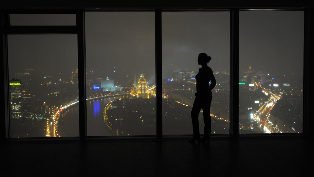 Пентхаусы, виллы и особняки находят покупателей