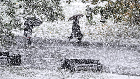Зима близко // Как коммунальные службы и автомобилисты готовятся к похолоданию и снегу в Москве