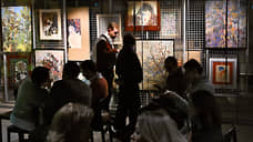 «Посетитель сам сдвигает металлические конструкции с развешанными полотнами»