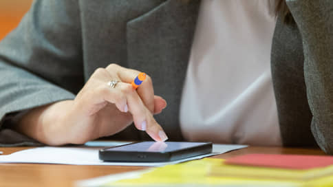 Переводы уходят в блок // С чем связаны ограничения банков на операции между своими счетами