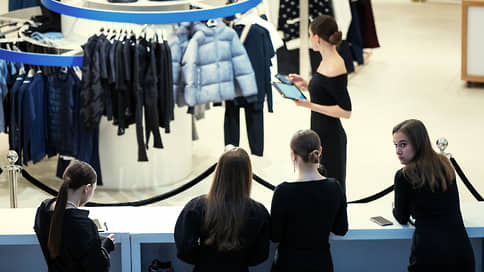 Осознанность входит в моду // Что важно для покупателей при выборе одежды