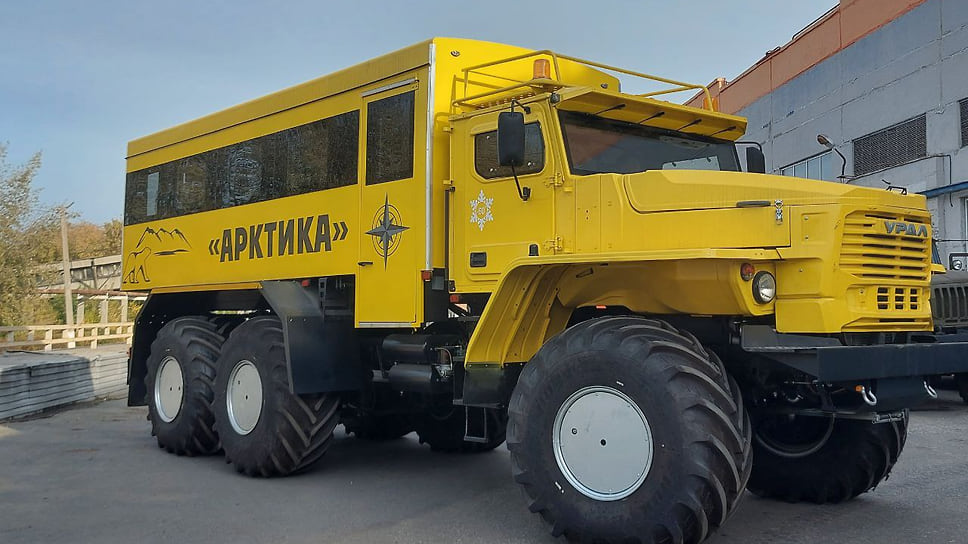 На автозаводе в Миассе планируют выпускать 300 машин в год в рамках проекта «Арктический автобус»