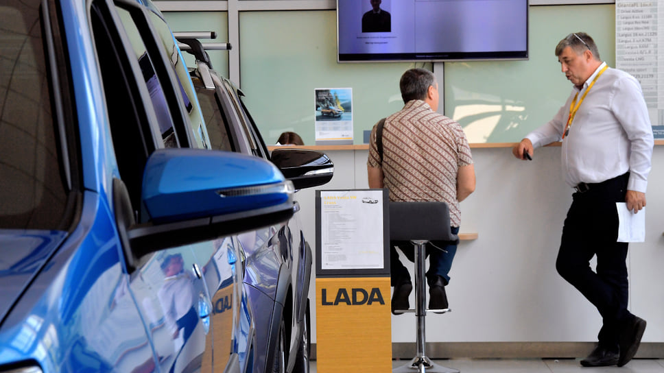 Самой популярной маркой новых автомобилей в регионе остается Lada