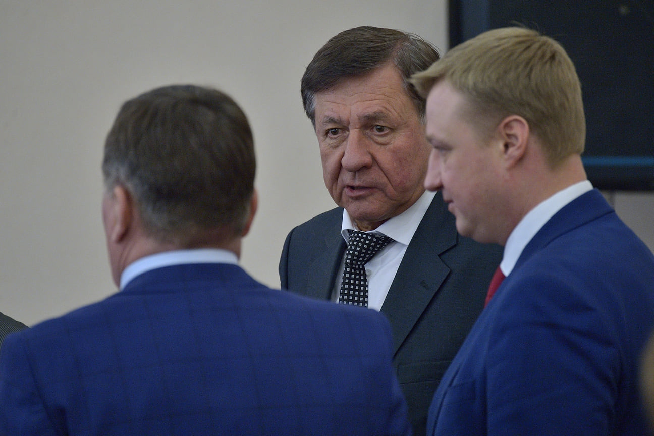 Владимир Слободской (в центре) вину не признает