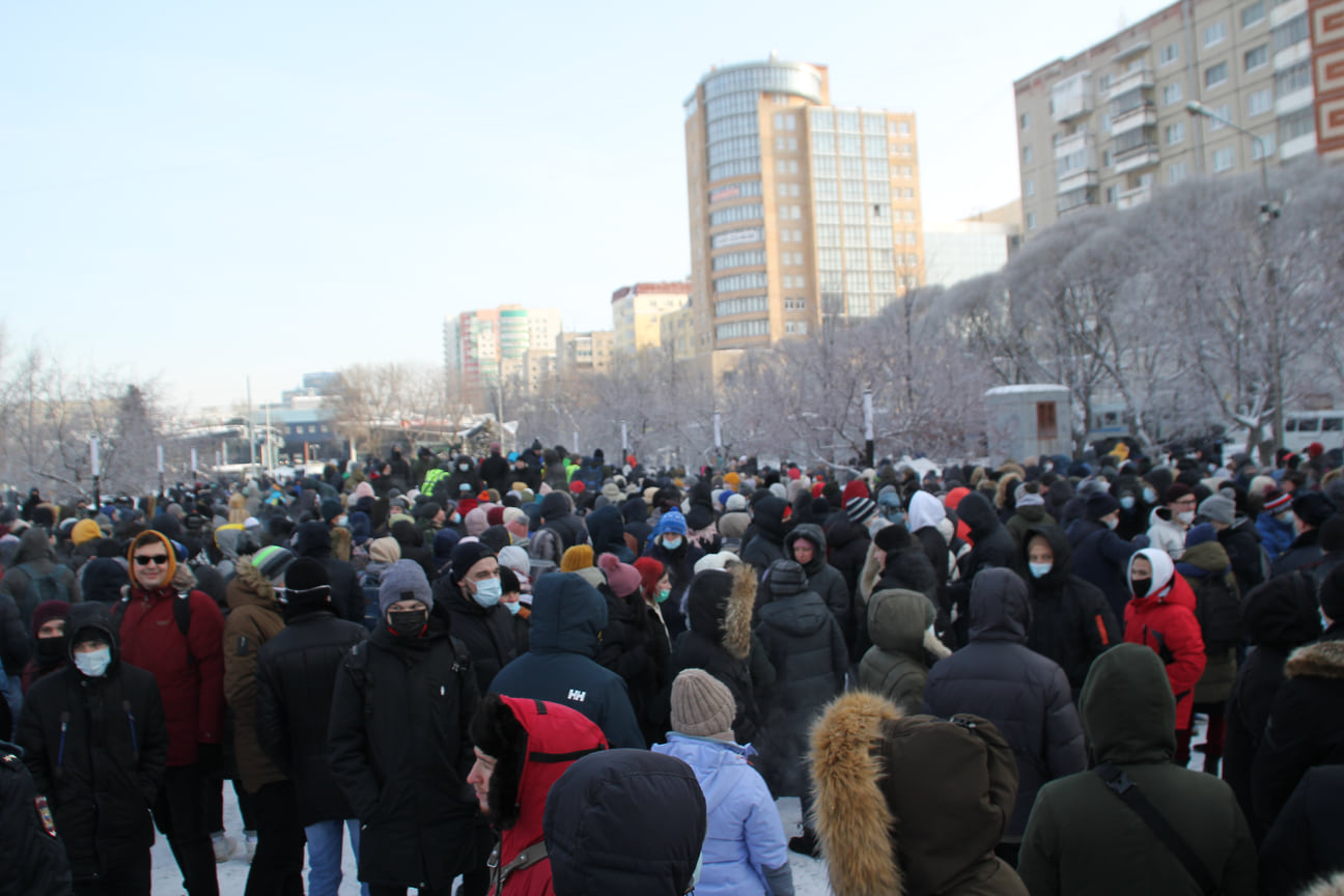 Несогласованное шествие в поддержку оппозиционного политика Алексея Навального в Челябинске 23 января