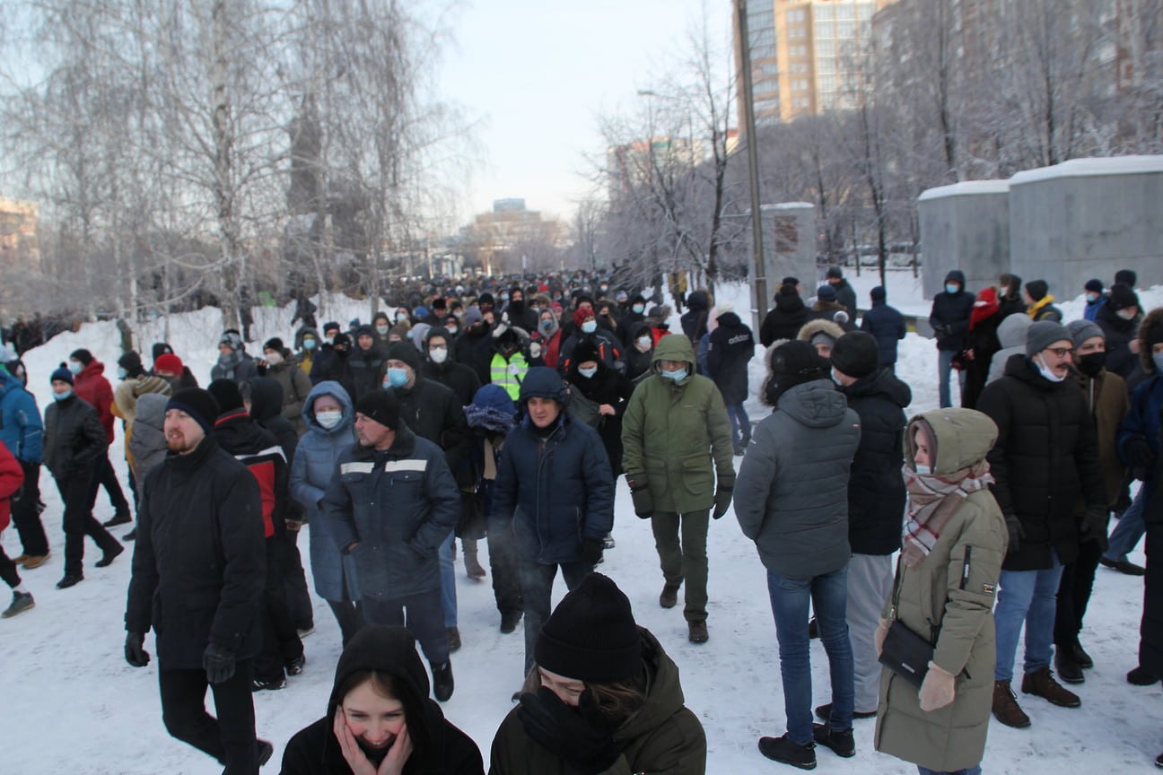 Несогласованное шествие в поддержку оппозиционного политика Алексея Навального в Челябинске 23 января