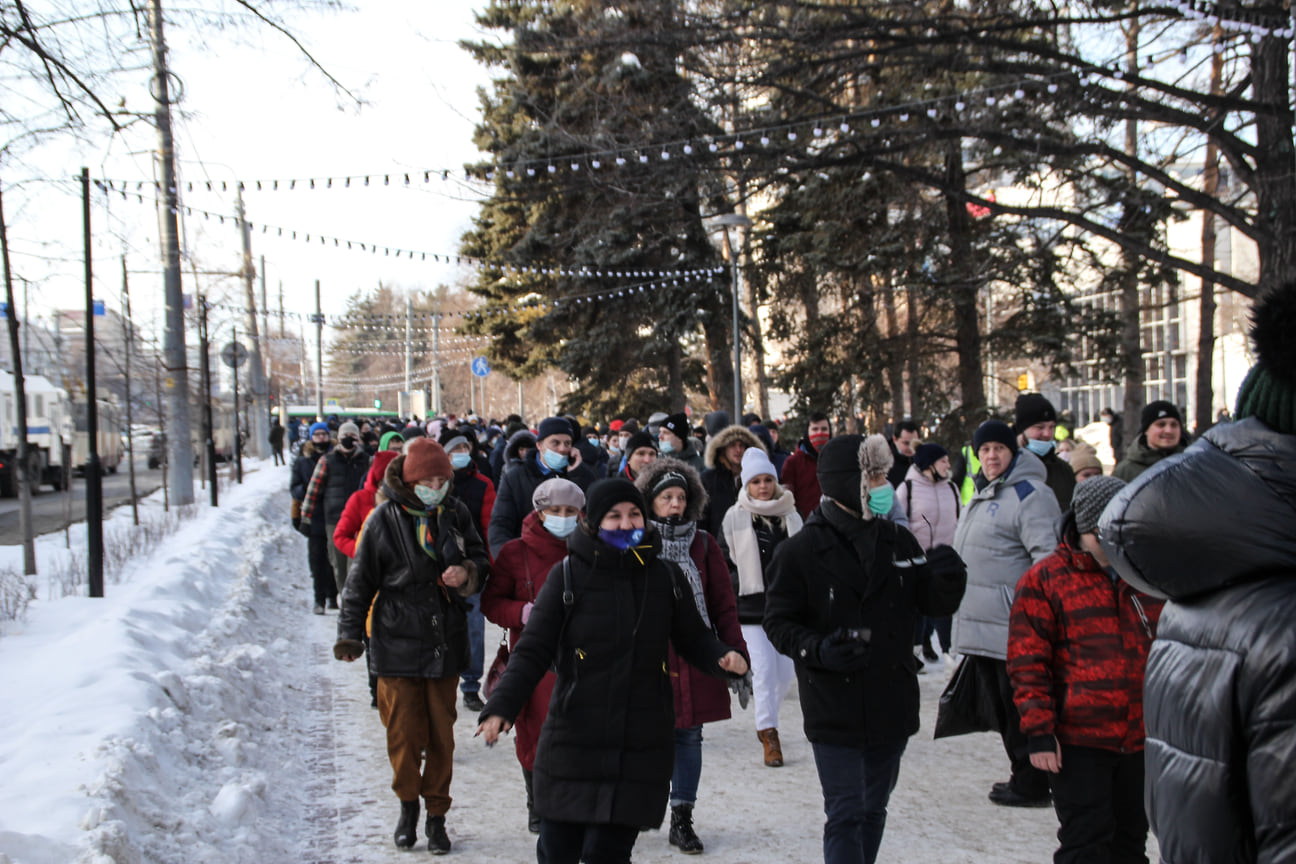 Несогласованная акция в поддержку оппозиционера Алексея Навального в Челябинске 31 января