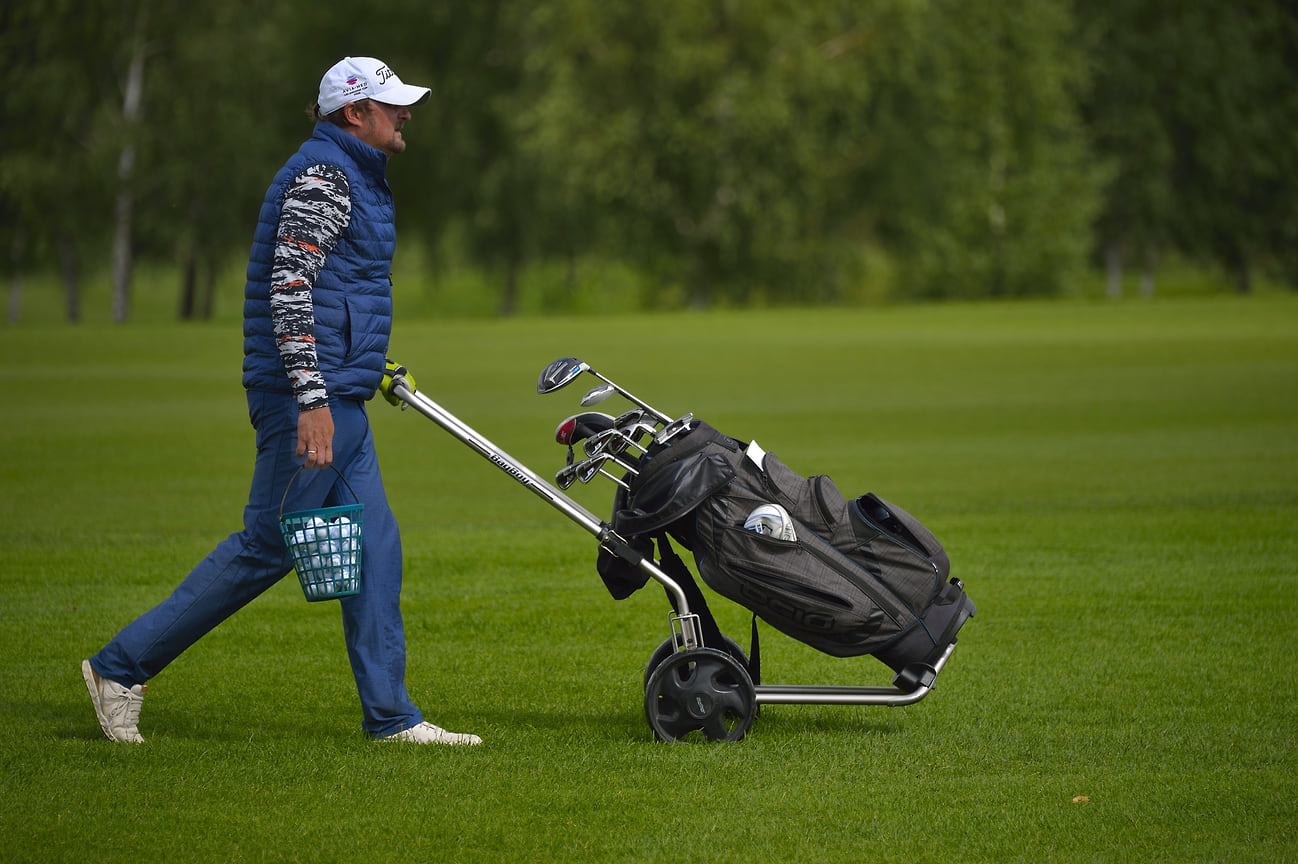 Первый турнир по гольфу в челябинском клубе South Ural golf club