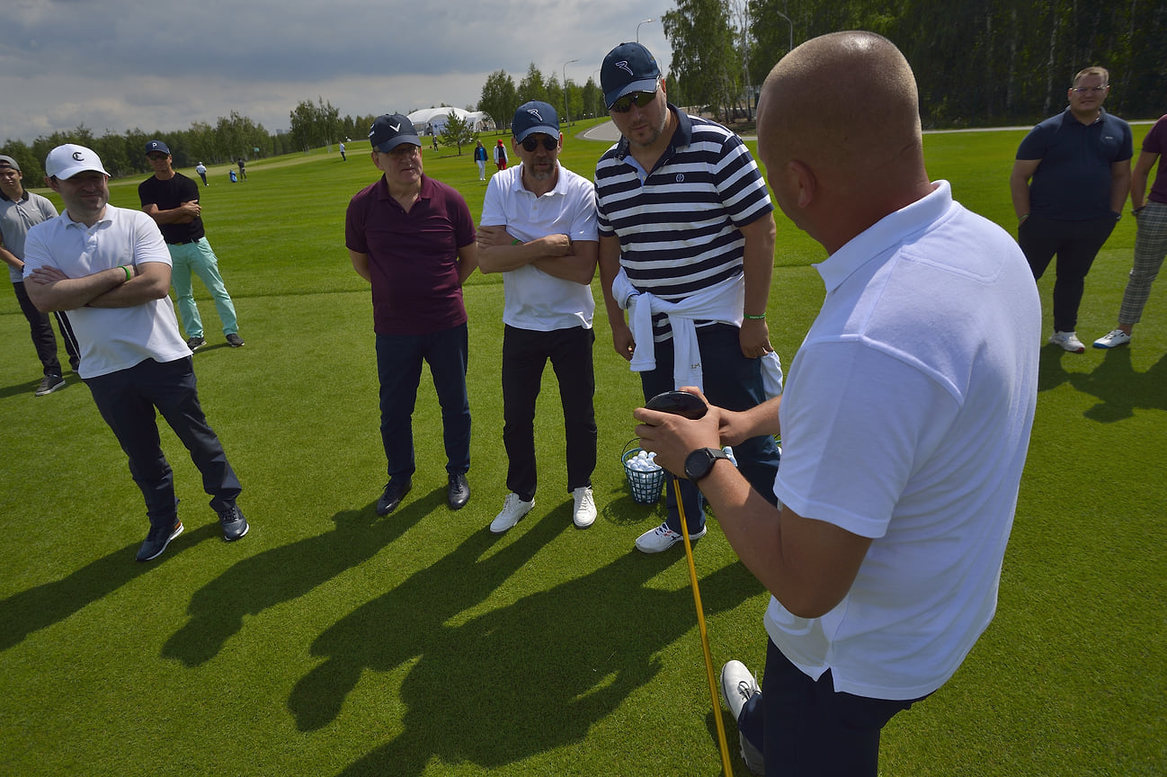 Первый турнир по гольфу в челябинском клубе South Ural golf club