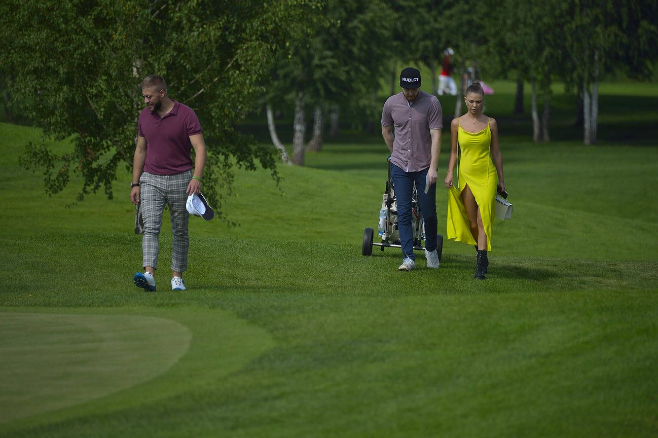Первый турнир по гольфу в челябинском клубе South Ural golf club